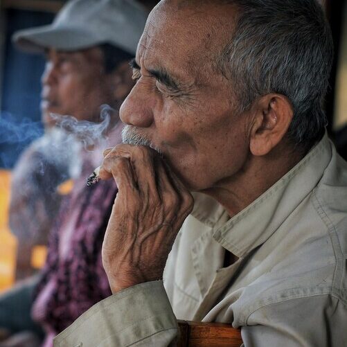men smocking cigars habano deep culture